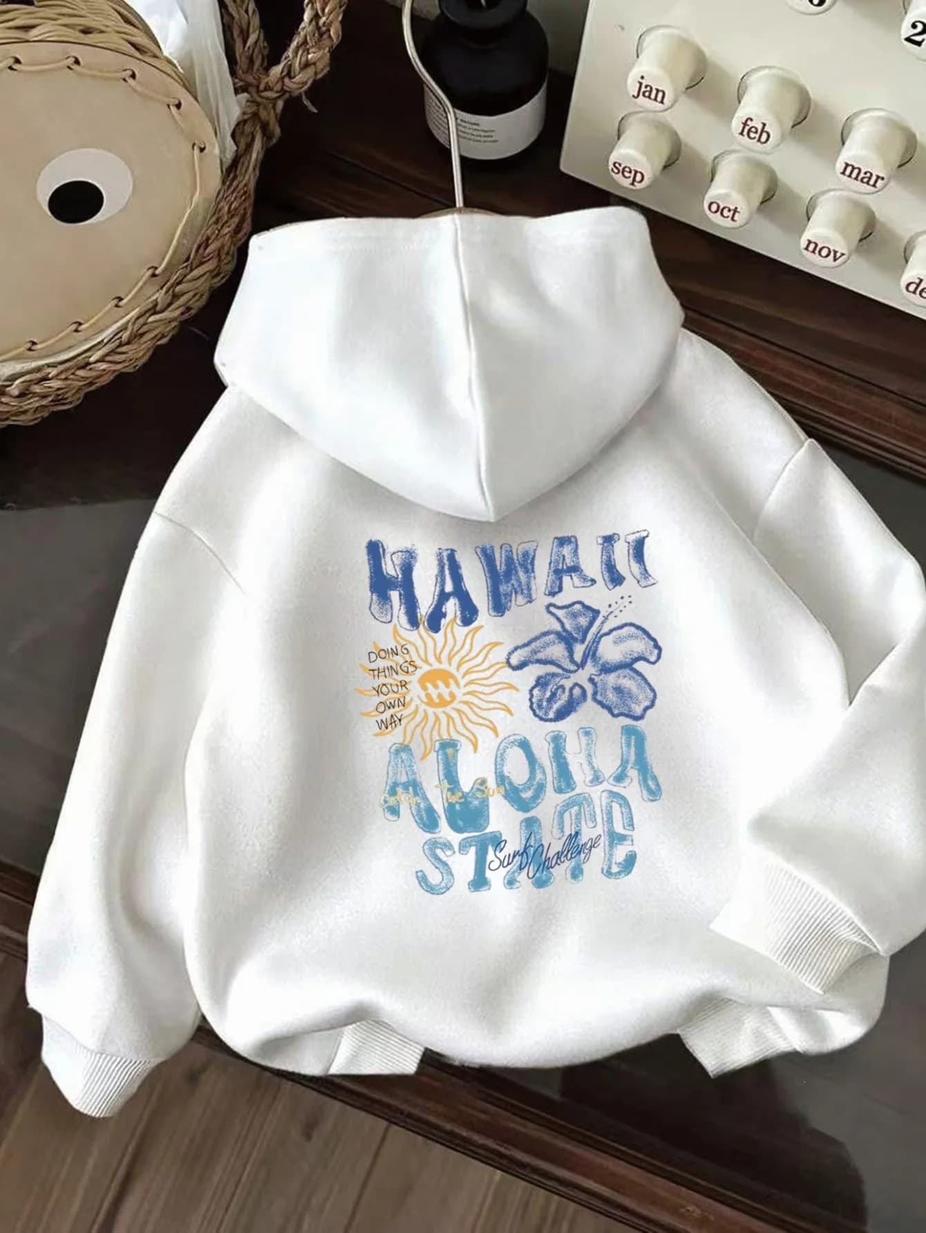 Cross-border 2025 Autumn/Winter Hawaiian Print Creative Letter Women's Long-Sleeve Round-Neck Comfortable Sweatshirt Casual Clothing