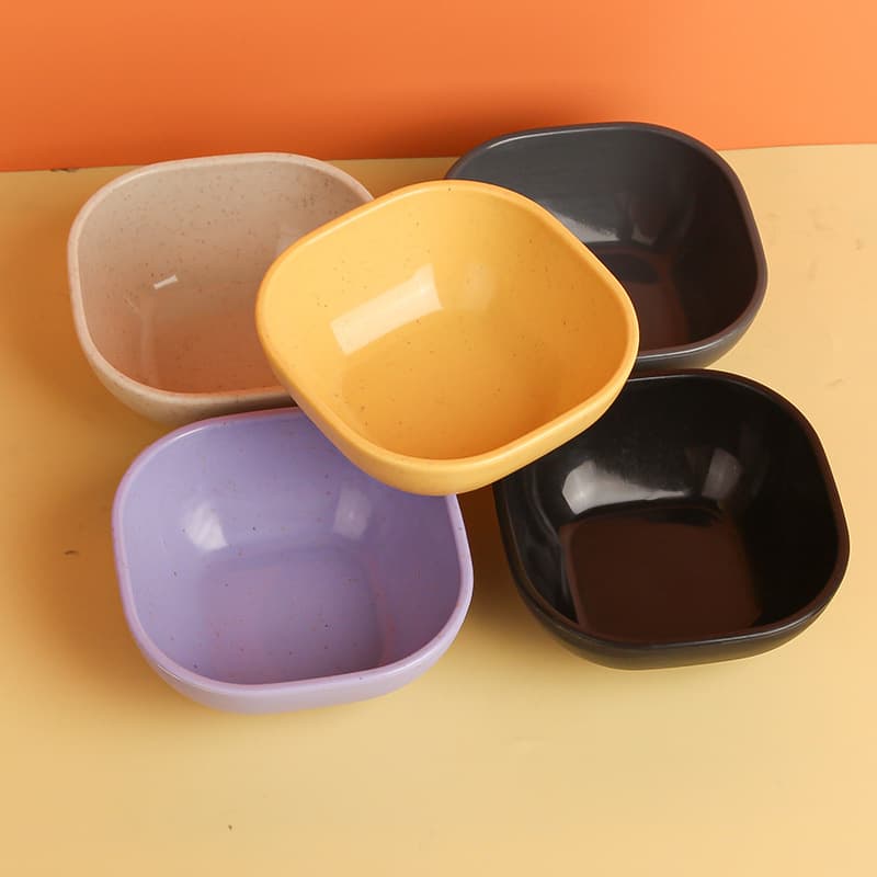 Square Plastic Seasoning Bowl Home Use Dip Sauce Condiment Bowl for Hot Pot Restaurant Cube Chicken Flavor Bowl