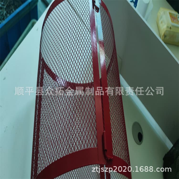 Supply of garden vegetation three-in-one protection covers, household seedling protection covers, ground-insertable net covers
