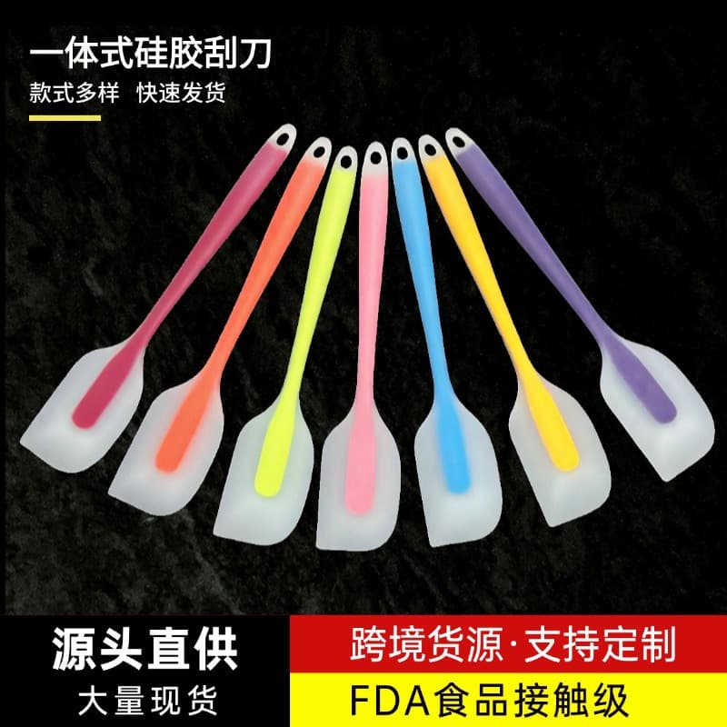 Cross-border stock silicone spatula baking tool FDA food-grade high-temperature resistant scraper large cake cream spreader