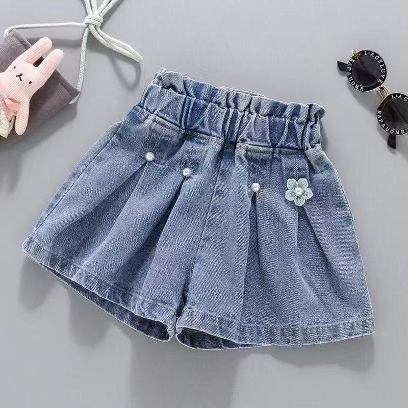 Children's summer clothes, girls' denim shorts, summer new style, medium and large children, baby and little girl shorts, thin pants for outer wear