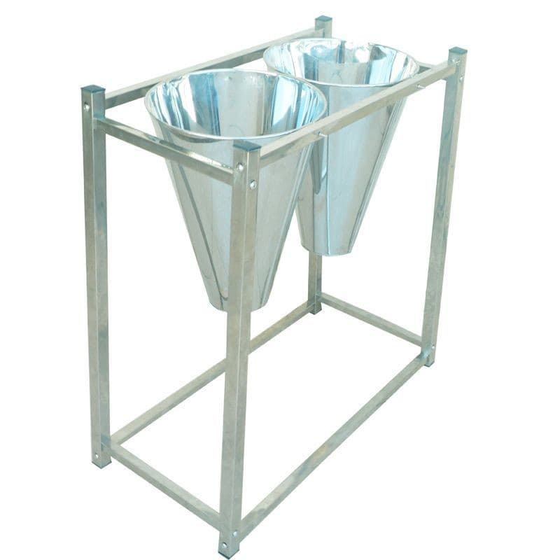 Stainless steel chicken and duck slaughtering frames, durable and thickened chicken slaughtering cones, blood draining buckets, chicken slaughtering cone barrels, and more.