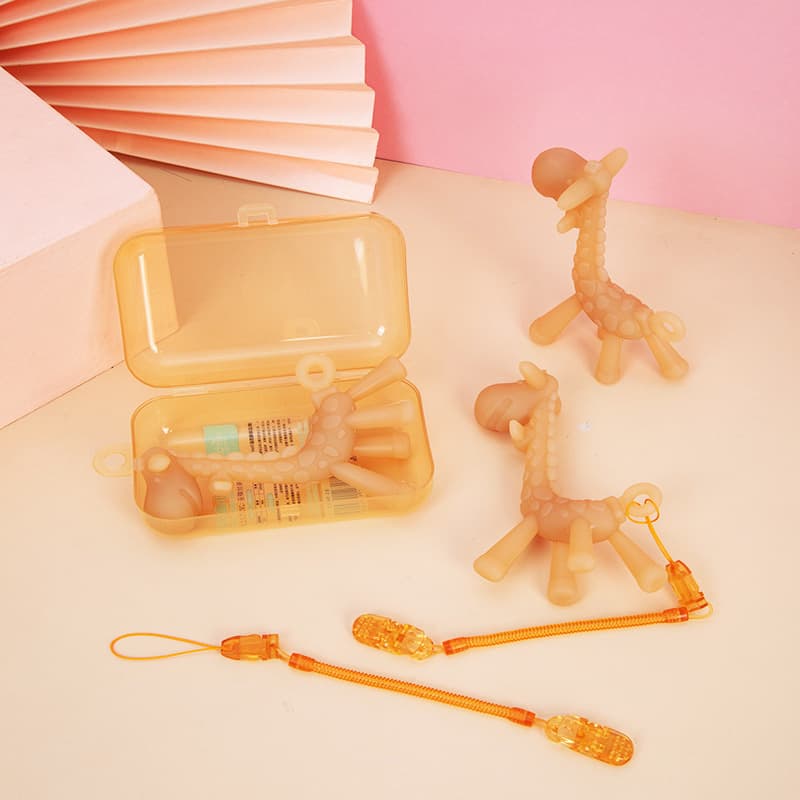 Foreign trade cross-border giraffe baby teether baby training chewing gum toy soft silicone teething stick 9403