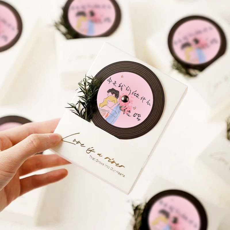 Wedding Candy Box 2025 New Style Handheld Wedding Candy Bag Engagement Candy Gift Box Packaging Paper Box Empty Box