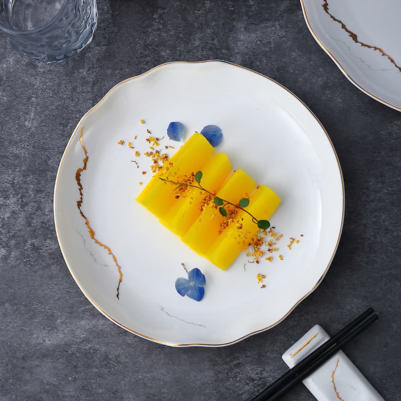 High-end Gold Rim Western Steak Plate Hotel Reception Ceremony Round Plate Company Restaurant Tableware Dish Creative Plate