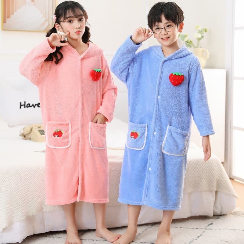 Quick-Dry Long Sleeve Kids Bathrobe, Thick Autumn Winter Hooded Cape Bathrobe, Coral Fleece Bathrobe for Boys and Girls