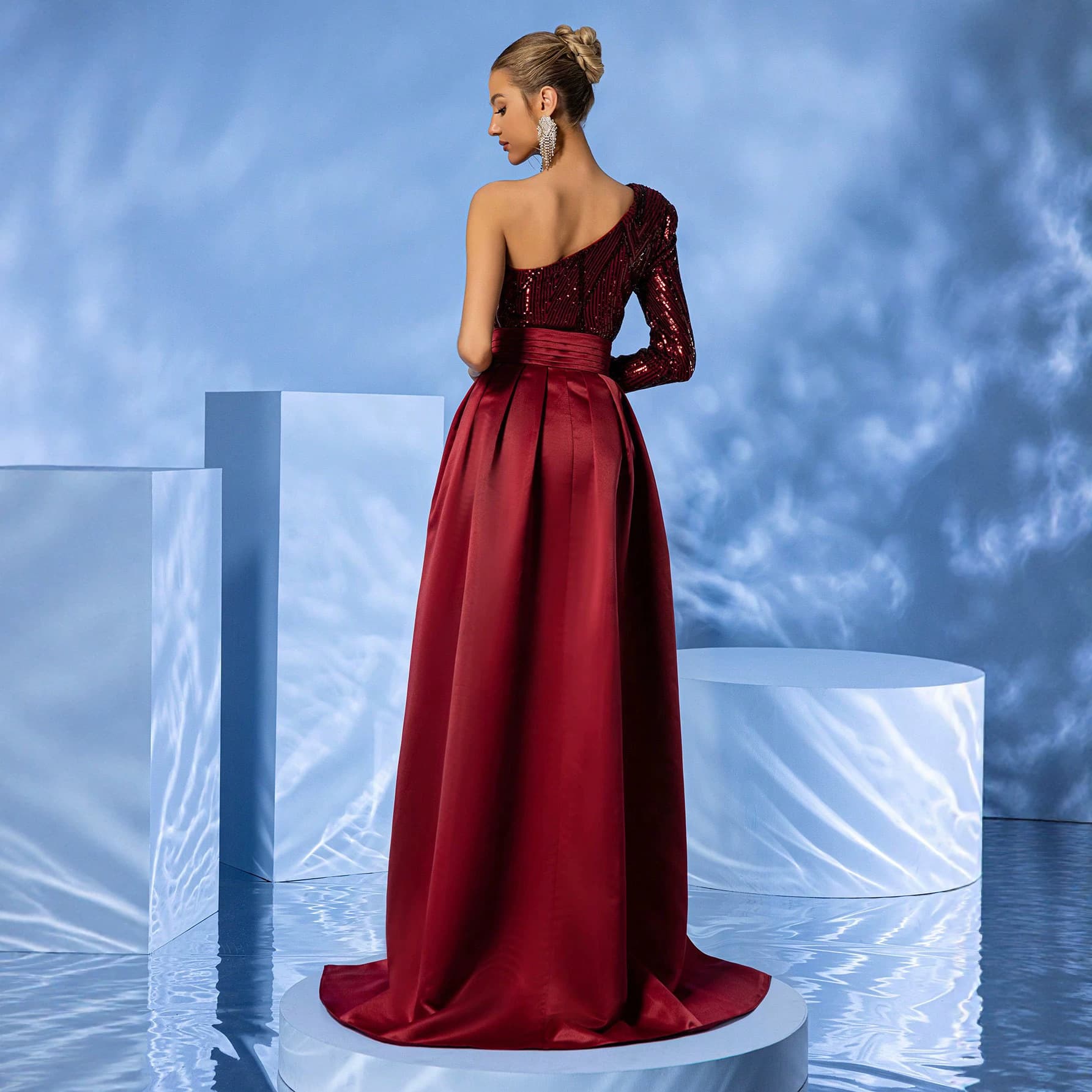 Amazon Export One-Shoulder Long-Sleeve Sequin Tie-Strap Detachable Satin Full-Sweep Train Evening Gown