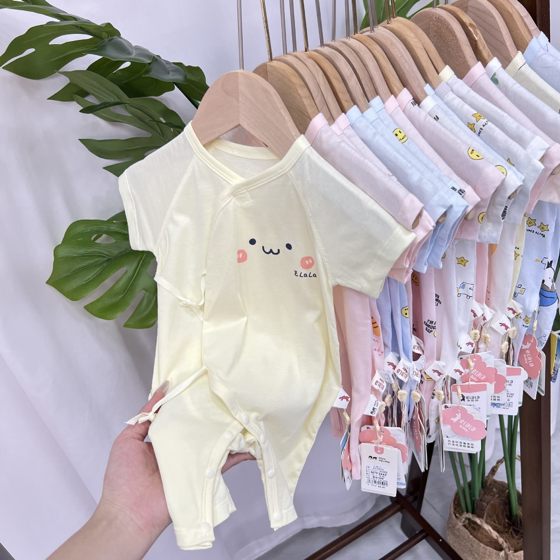 Branded Children's Summer Clothing, Cross-Border Cotton Jumpsuits for Boys and Girls, Children's Spring and Summer One-Piece Sleepwear, Home Wear for Kids