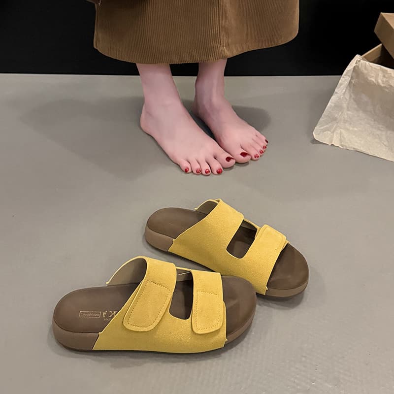 Soft Sole Comfortable Slip-On Beach Sandals for Women 2026 Summer New Style Velcro Thick Sole Elevated Birkenstock Style Sandals