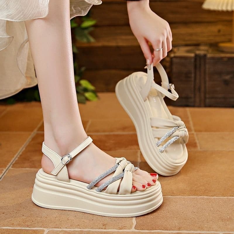 2024 Trendy Elegant Breathable Non-Slip Dress Shoes, Versatile Flats for Petite Women, Height-Increasing Lady Sandals