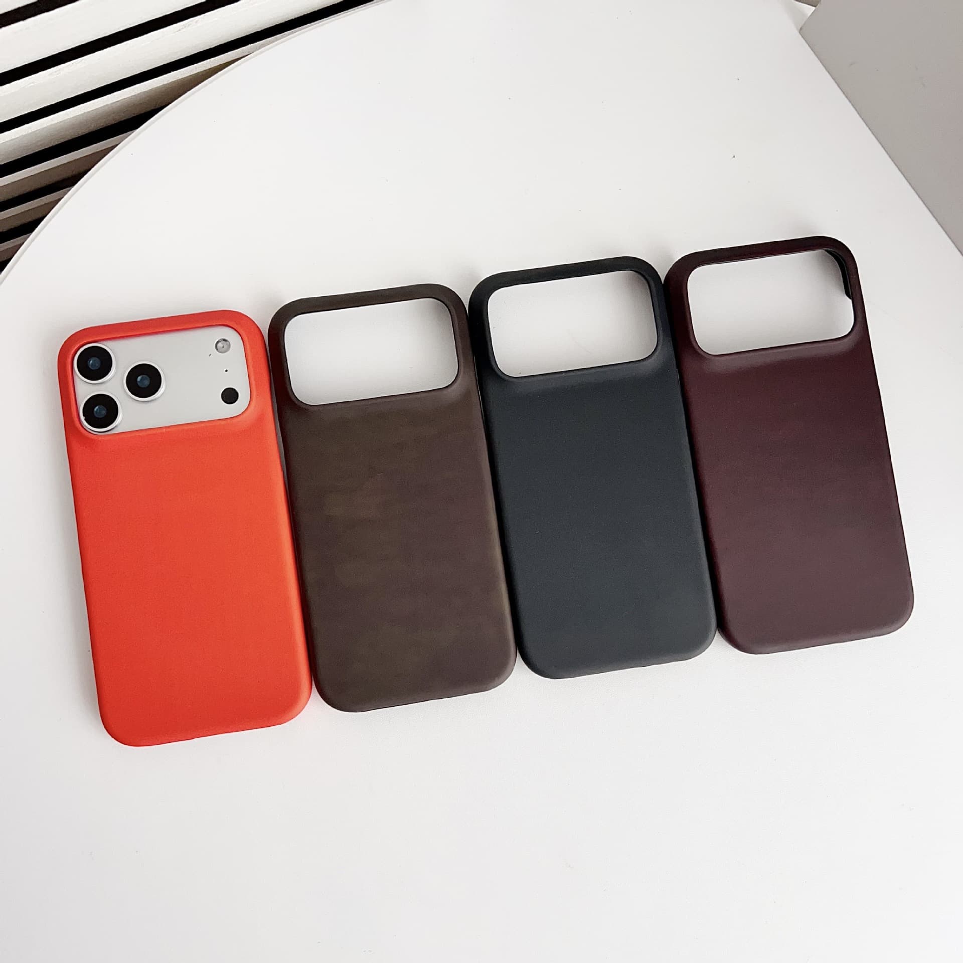 For Apple 18 Pro Max Phone Case Heat-Sensitive Color-Changing iPhone 17 Half-Cover Gradient Protective Case 15