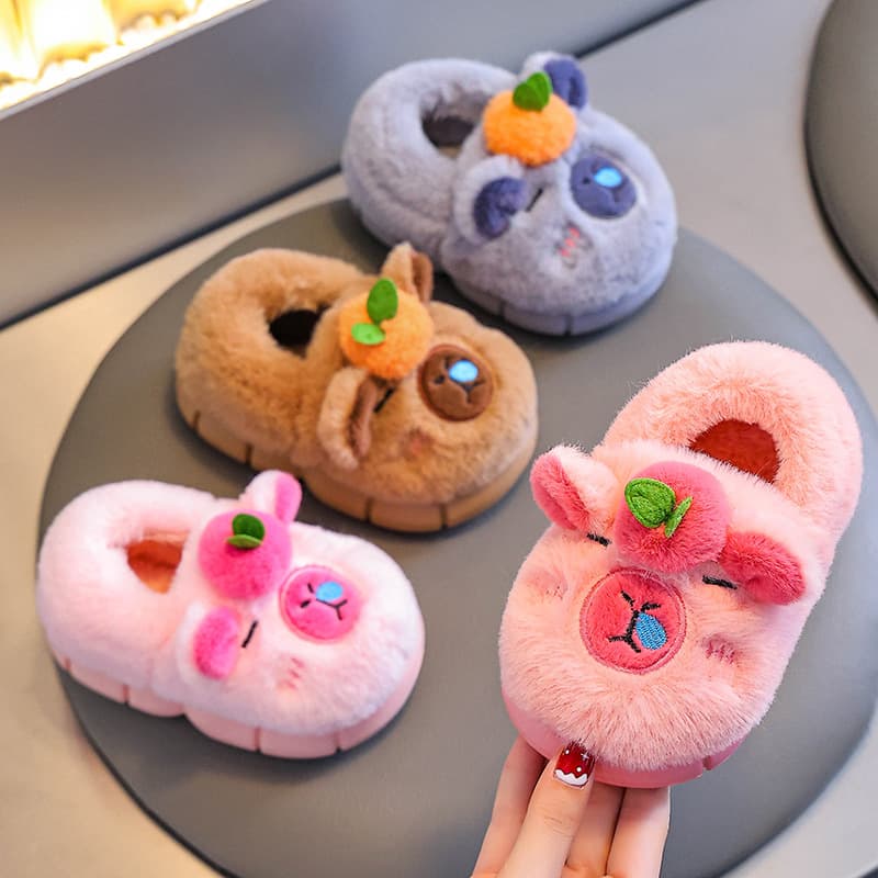 Cute cartoon-themed winter cotton slippers for boys and girls, warm and non-slip for toddlers, with closed heels.