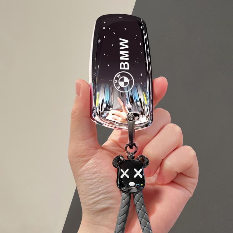 High-quality Key Case Cover for Imported BMW X3, 3 Series, 4 Series, 5 Series, 6 Series, 7 Series Remote Key Protector with Clip for Men and Women