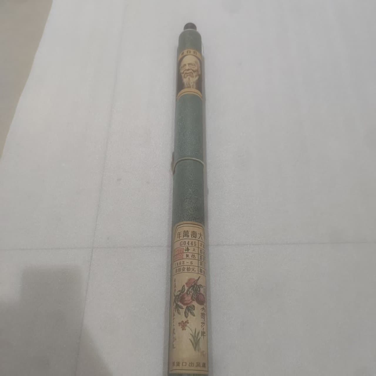 Antique hall scroll Qi Baishi celebrity calligraphy & painting, various famous artworks, factory wholesale live stream supply