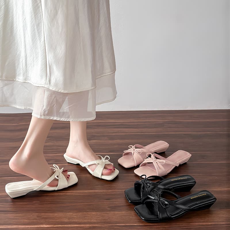 Hui Liya W88-1 French-Style Square-Toe Wedge Sandals for Women 2026 New Spring Model for Outdoor Wear with Skirt and Bow