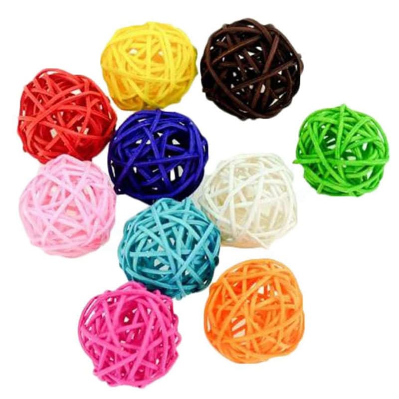 Cross-border supply of colorful original takraw parrot chewing toys, pet training bird supplies, decorative bird toys