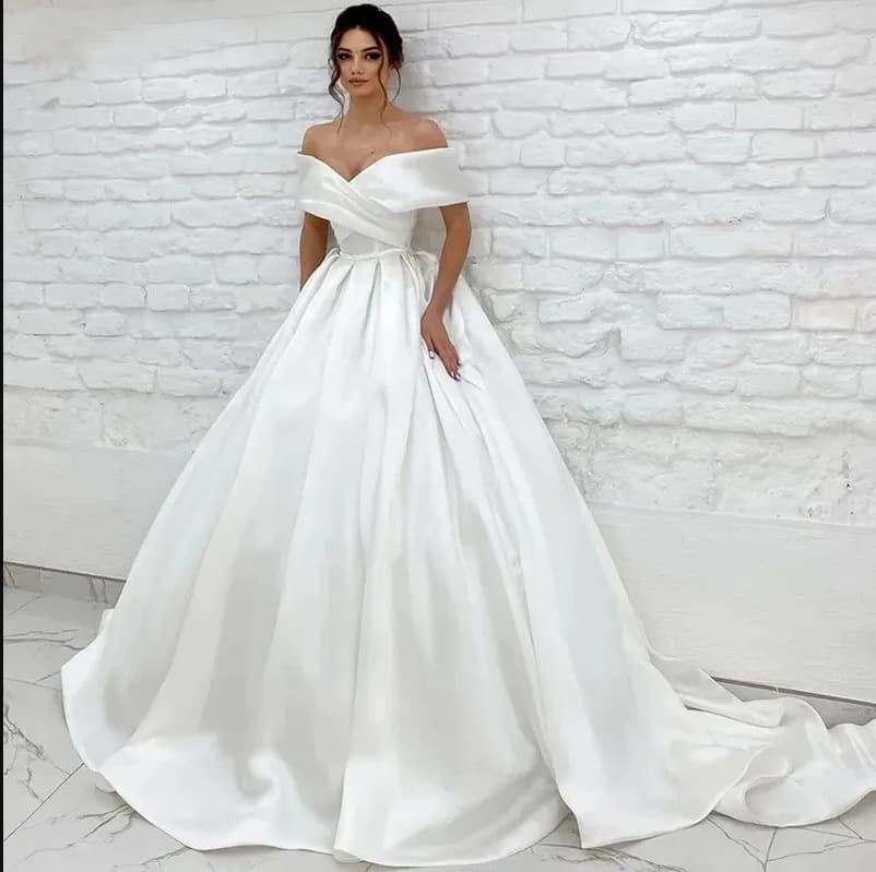 Cross-Border One-Shoulder Wedding Dress Forest Style 2025 New Bride Simple One-Shoulder Neckline Slim Fit Sheer Travel Photography Small Train