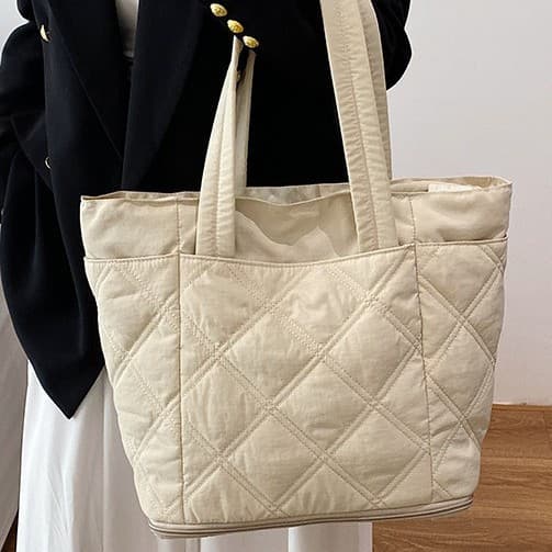 Large-Capacity Quilted Shoulder Bag, Stitched Tote Bag, Versatile Commuting Travel Handbag