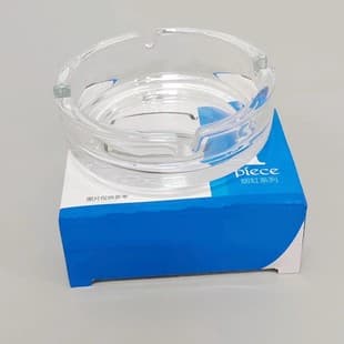 Wholesale Marlboro Round Transparent Glass Ashtray, Creative Large Crystal Ashtray with Pattern and LOGO