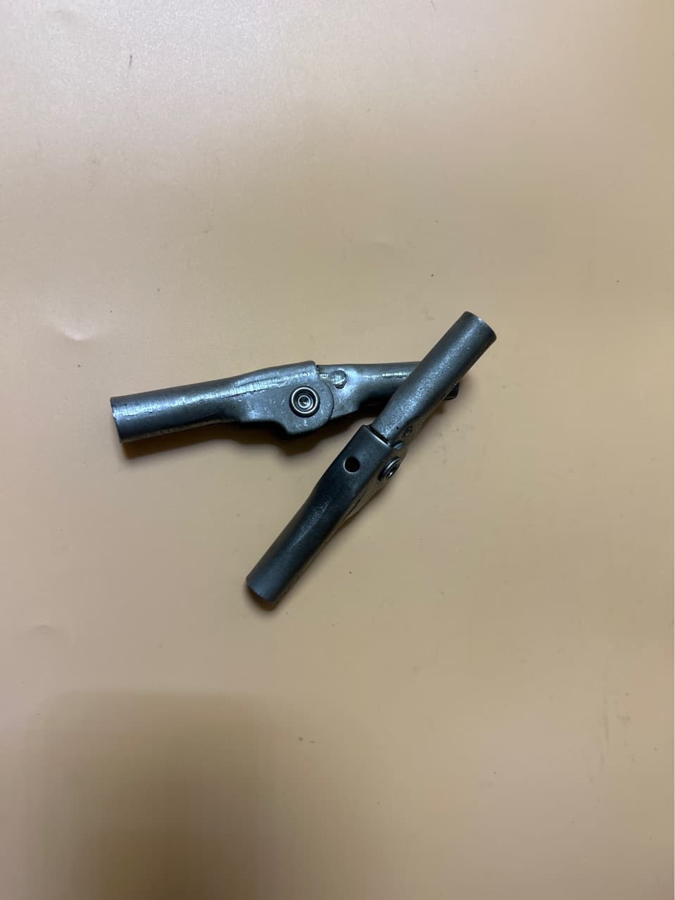 No-stop Japanese buckle, no-stop folder, no-stop connection hinge, no-stop small round hinge