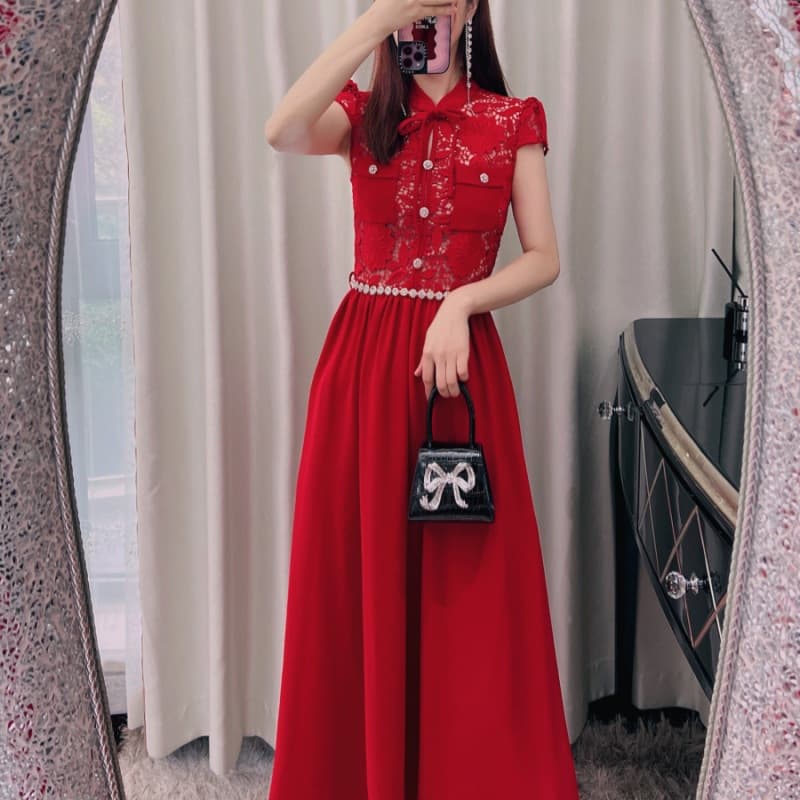 2023 Early Spring Bright Red Chinese Wedding Lace Dress Long Skirt Chinese Style Knee-Length Gown with Belt