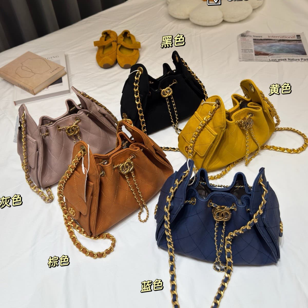 Soft Leather Bucket Bag Women's Crossbody Shoulder Bag Rhombus Pattern Vintage Chinese Style Hobo Bag with Internal Zipper
