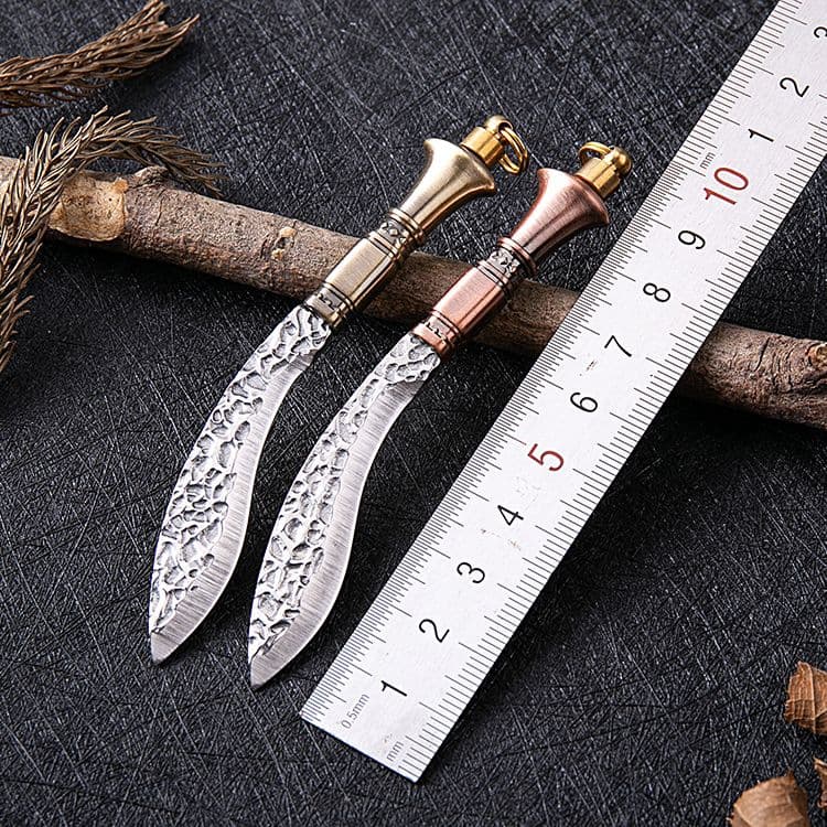 Outdoor supplies, forged pattern knives, outdoor knives, multi-purpose tools, fishing cutters, collection portable small straight knives