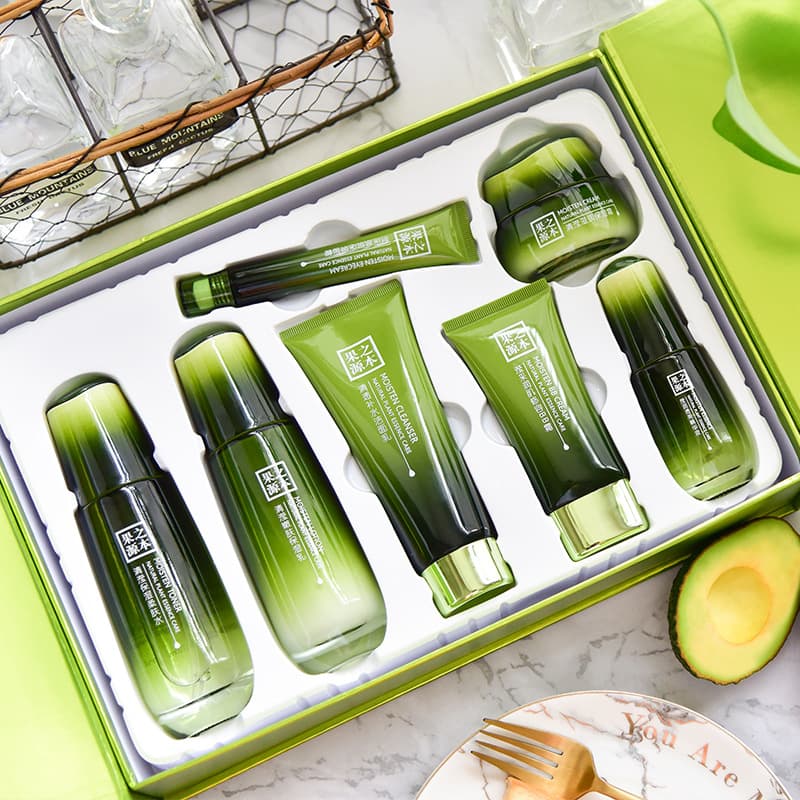 Ouhuacao Green Fruit Seven-Piece Avocado Hydrating Moisturizing Skin Care Kit Repair Autumn and Winter Skin Care Factory Wholesale