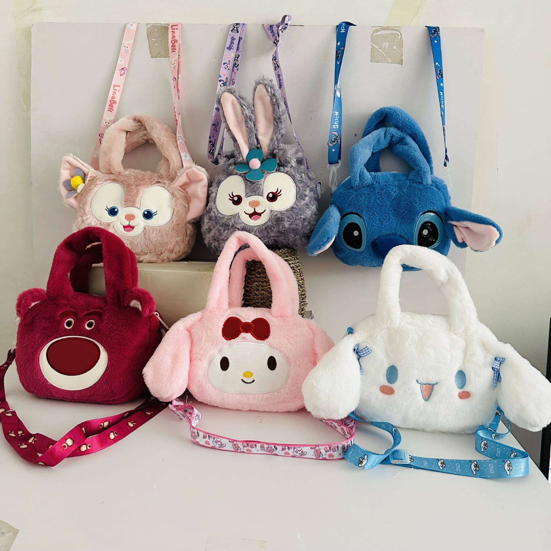 New Plush Toy Eight-Inch Claw Machine Bag Jade Dog Strawberry Bear Single Shoulder Crossbody Handbag Wholesale