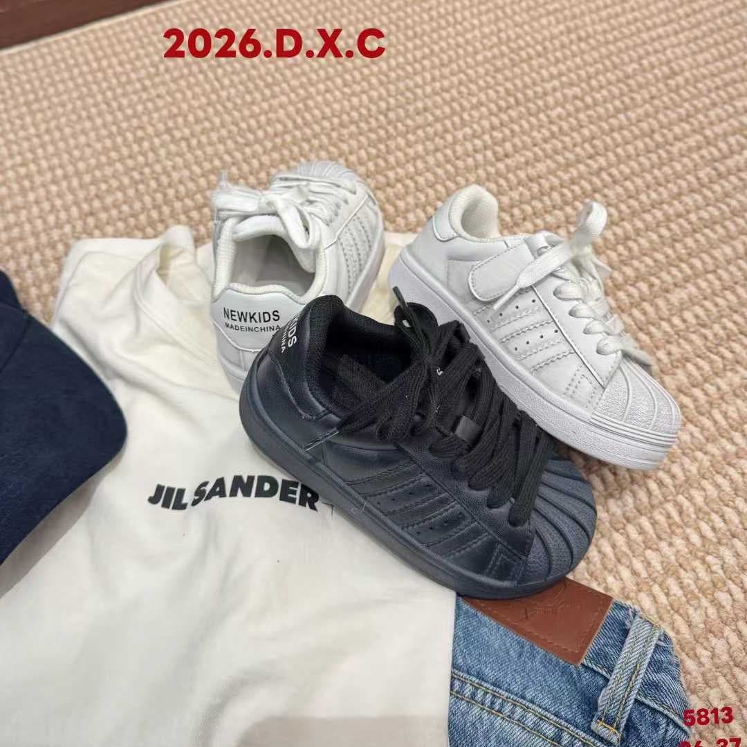 2026 New Four-Season Fashionable Shell-Toe White Sneakers Stylish Lightweight Versatile Casual Skate Shoes Kids Shell Shoes Trend