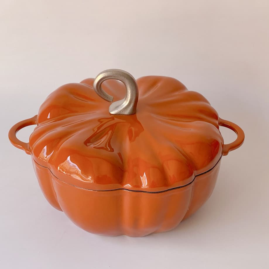Cast Iron Enameled Pot Braising Pot Soup Pot Pumpkin Pot Factory Wholesale Retail Large Quantity Discount One Pot