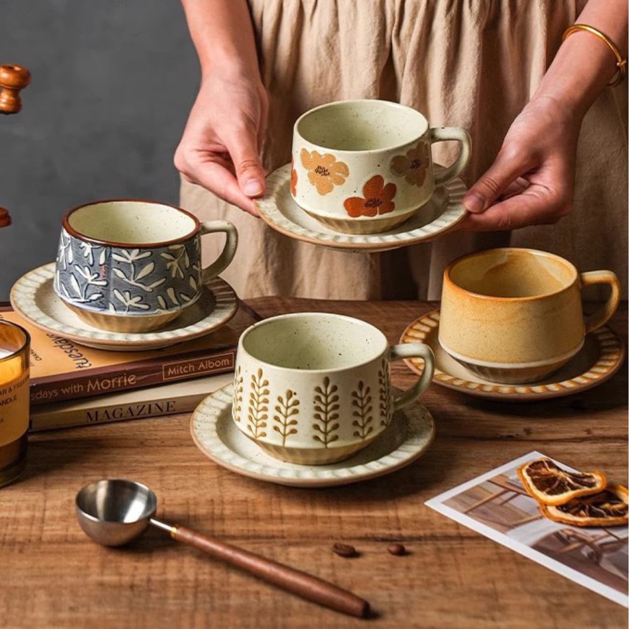 ♤Retro stoneware coffee cup, cup and saucer set, light luxury niche design style ceramic coffee cup and saucer