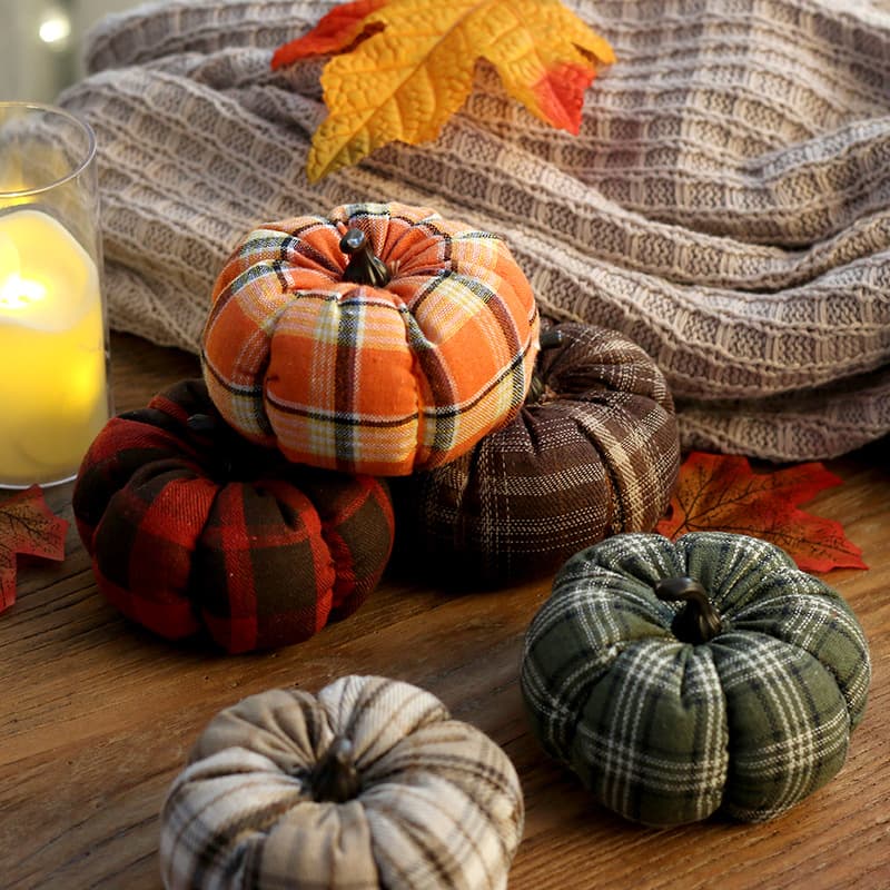 Halloween Decoration Harvest Festival Plaid Pumpkin Figurine Thanksgiving Scene Fabric Pumpkin Decor