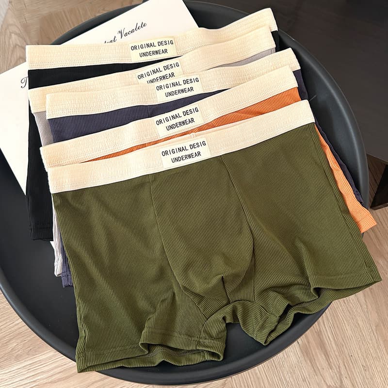 Pure Cotton Boxer Shorts for Boys Breathable Seamless Mid Waist Comfortable Underwear Flat Angle Design with Letter Patterns