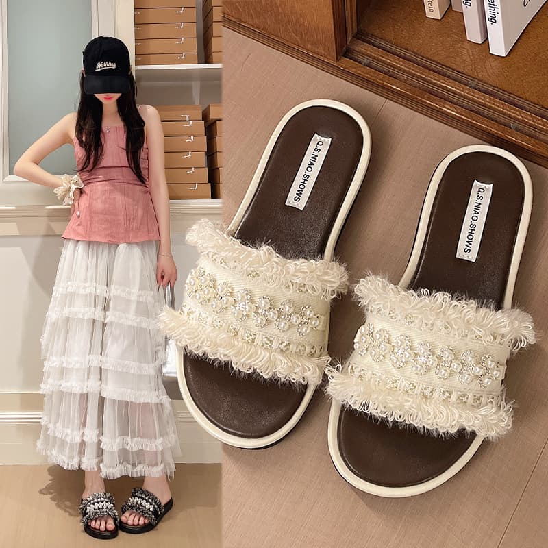 2026 Little Chanel Style Soft Sole Flat One-Strap Slippers for Women Summer New Canvas Pairing with Dresses Fairy Beach