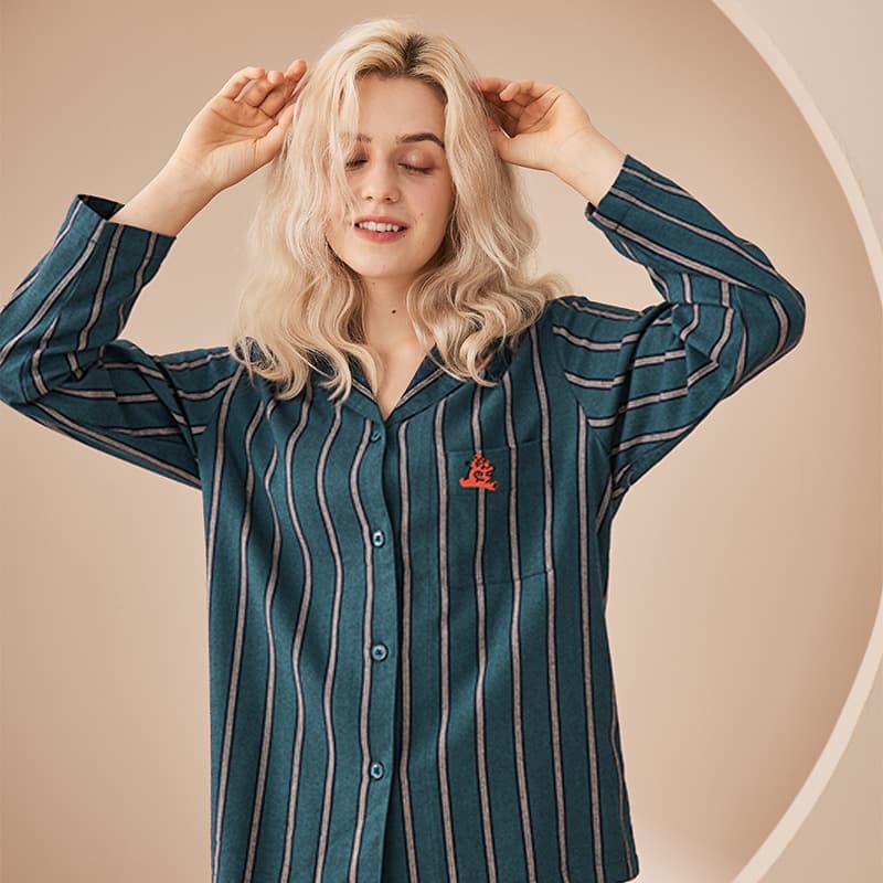 New Autumn/Winter Cotton Brushed Stripe Couple Pajamas, Women's Simple Japanese Style Pure Cotton Long Sleeve Homewear, Suitable for Outdoor Wear