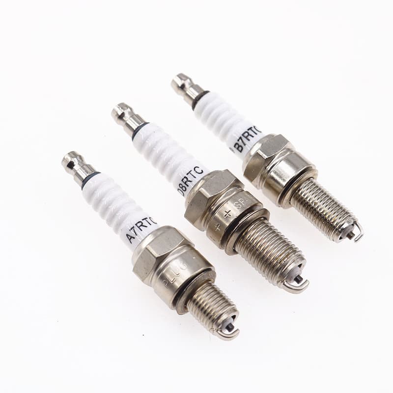 China IV and V EFI Motorcycle Spark Plug 110 125 150 175 200 250 with Resistor A7RTC D8RTC