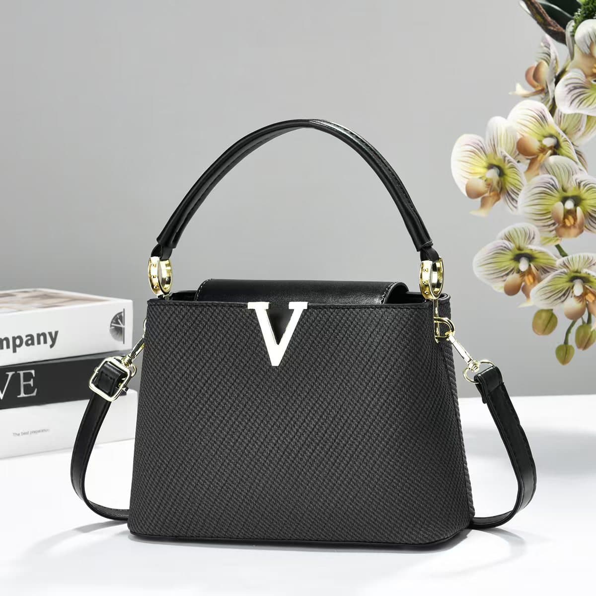 Cross-Body Bag Women's Niche Design Handbag Commuter Office Women's Elegant Versatile Large Capacity Crossbody Bag