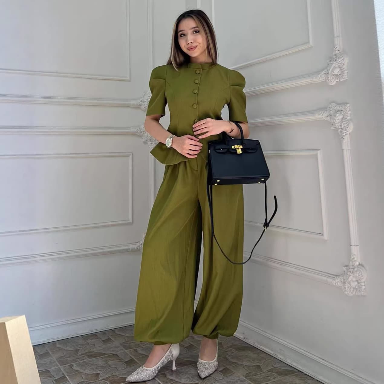 2026 Autumn New Women's Loose Short-Sleeve Cardigan with Button Front and Loose Jogger Pants Two-Piece Set