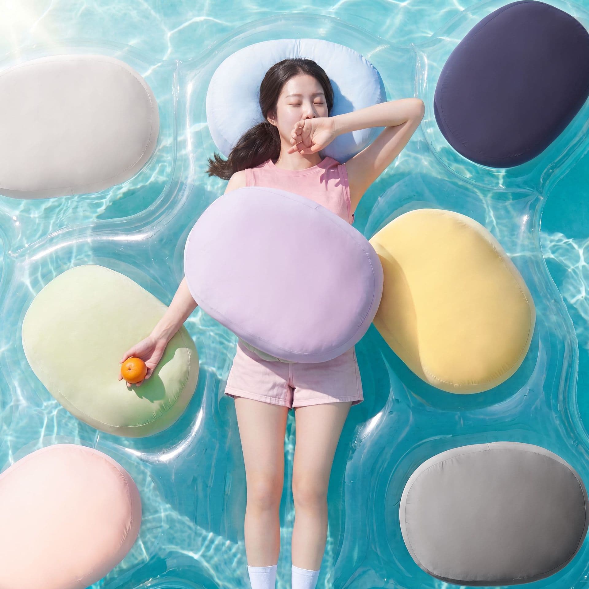New ice silk condensation puff pillow, skin-friendly, soft, breathable and cool pillow, machine washable office sofa multi-function pillow