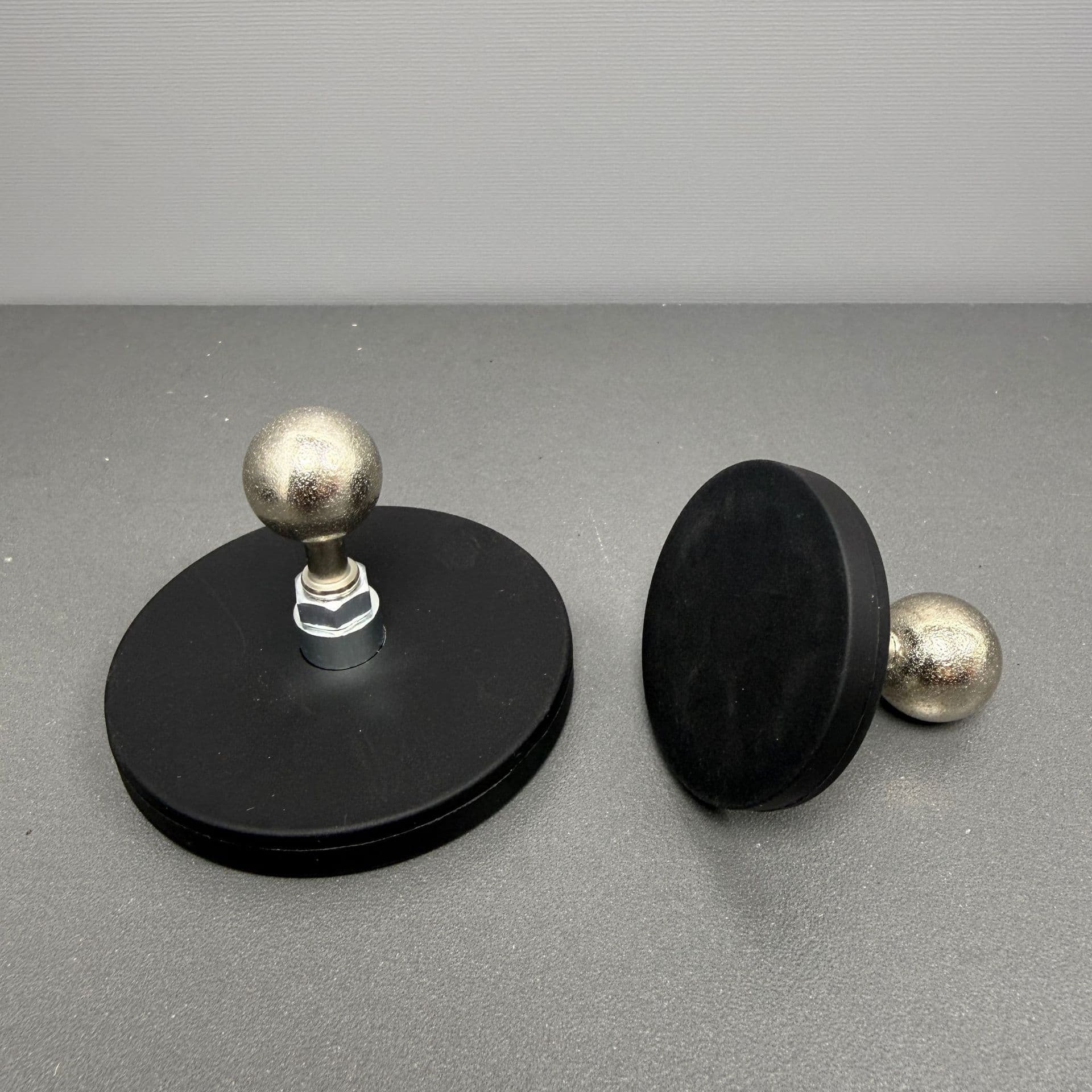 Strong Magnet Outdoor Phone Mount Accessories 17.4mm Metal Ball Head Mount N52 Strong Magnetic Base 43 66