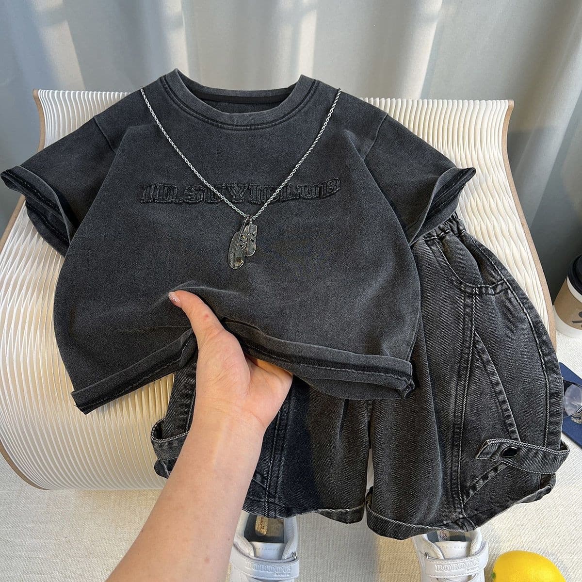Boys' Korean Style Cool Short Sleeve Set Summer High-End Children's Outfit Baby Streetwear T-Shirt and Shorts Two-Piece Set
