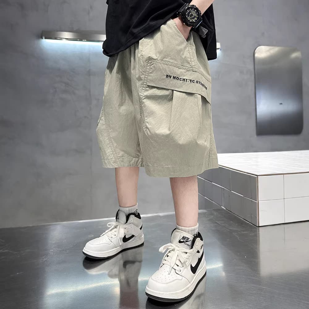 Boys' Cargo Shorts Summer Thin 2026 New Children's Summer Pants Mid-Length Cargo Shorts for Older Kids