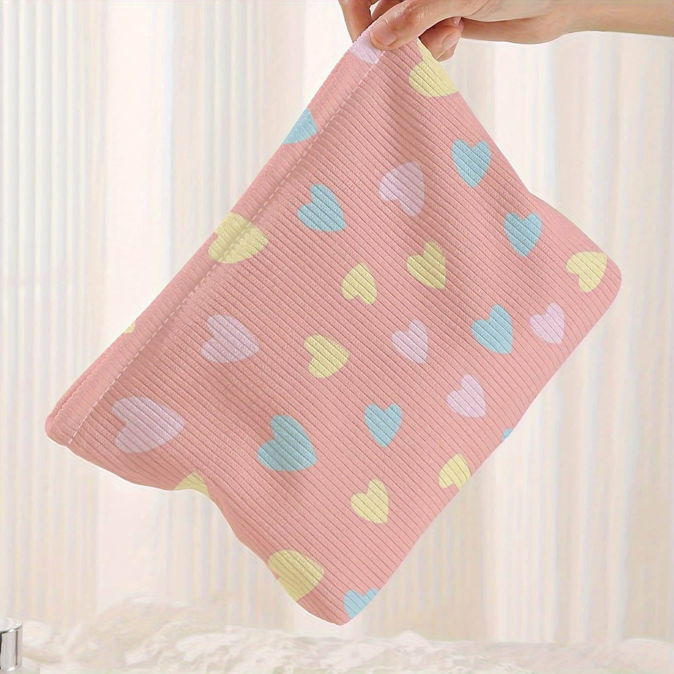 Cross-border New Solid Color Heart Pattern Corduroy Zipper Storage Bag Lightweight Makeup Bag Cosmetic Pouch Toiletry Bag