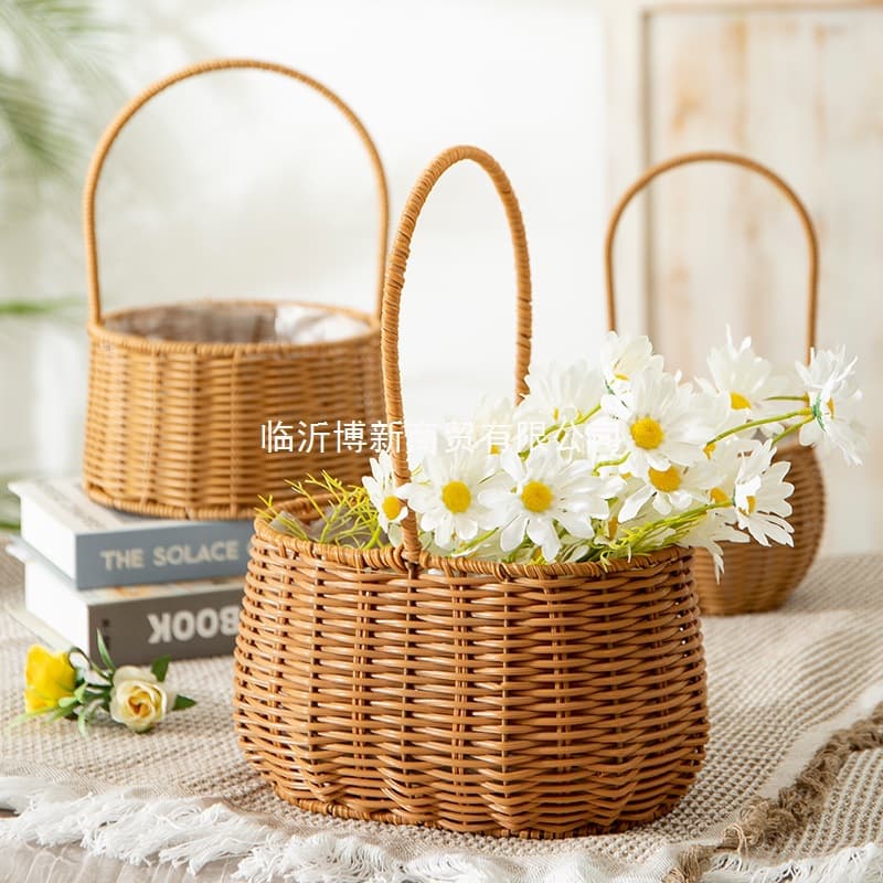 Handwoven Rattan Flower Basket with Handle, Grass-Woven Decorative Basket for Home, Baby Nursery, and Flower Arrangement
