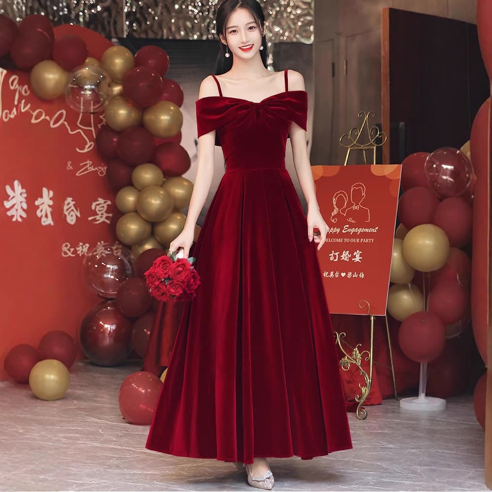 Summer Wedding Dress Shoulder Bared Wine Red Color for Women Small Size One Piece Dress for Marriage Ceremony And Banquet