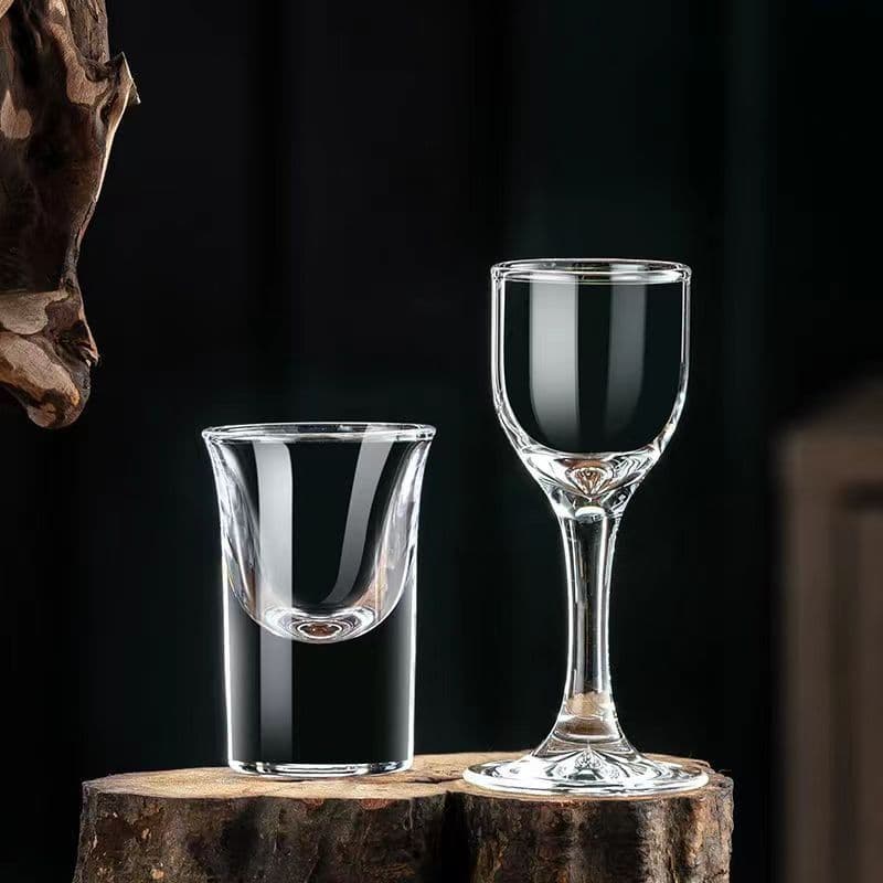 Liquor glass sets, small glass baijiu cups with decanter, miniature Chinese-style restaurant and household shot glasses
