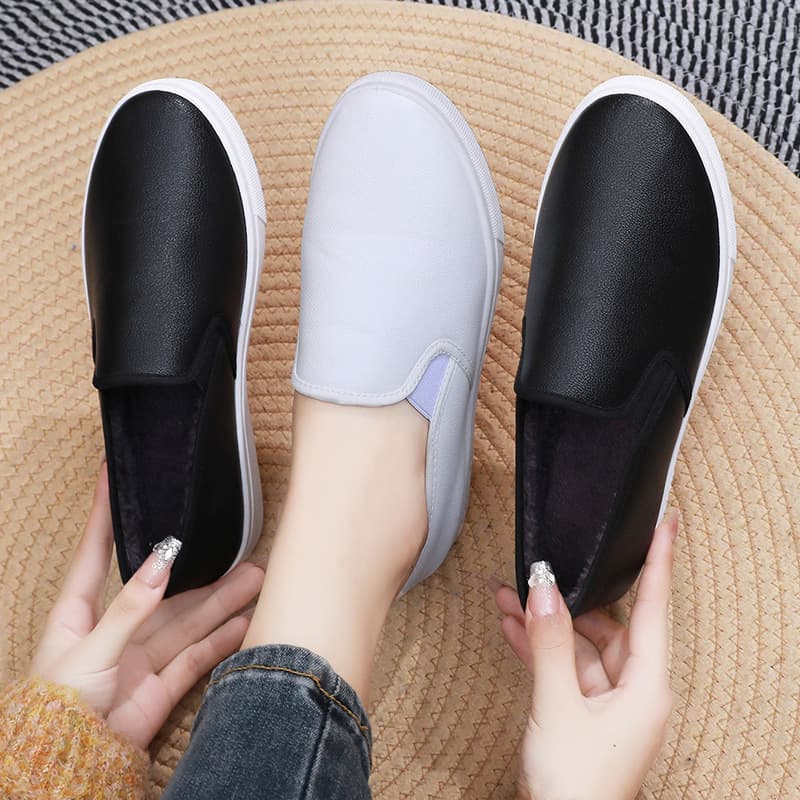 Plush Thick Cotton Shoes Men/Women Non-Slip Warm Casual Shoes Slip-On Lazy Waterproof Leather Work Shoes Winter Wholesale