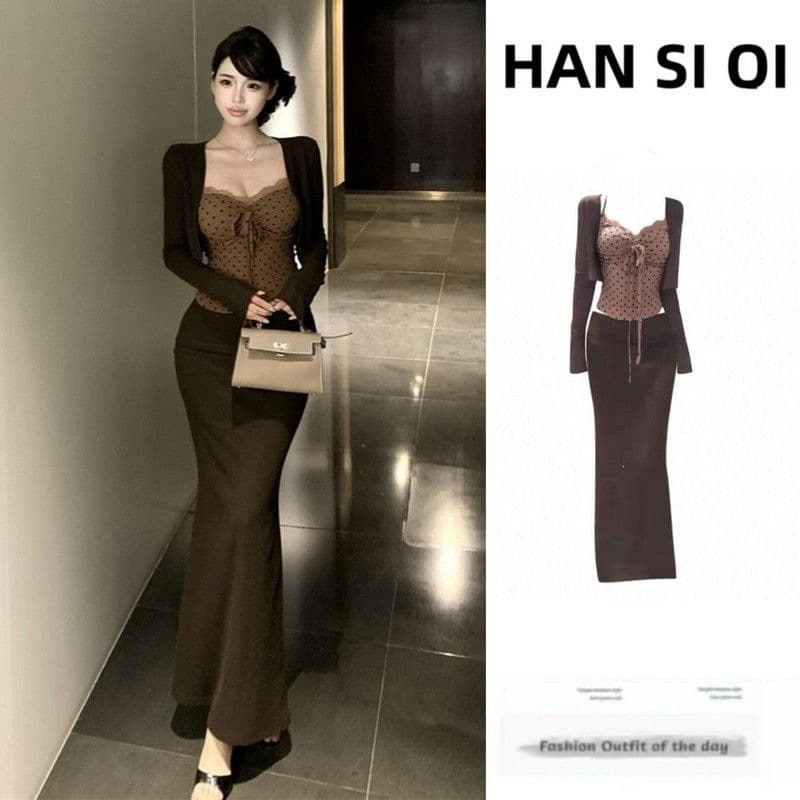 Light and mature style, royal sister style, expensive suit for women, autumn and winter outer cardigan, lace polka dot tube top, hip skirt, three-piece set