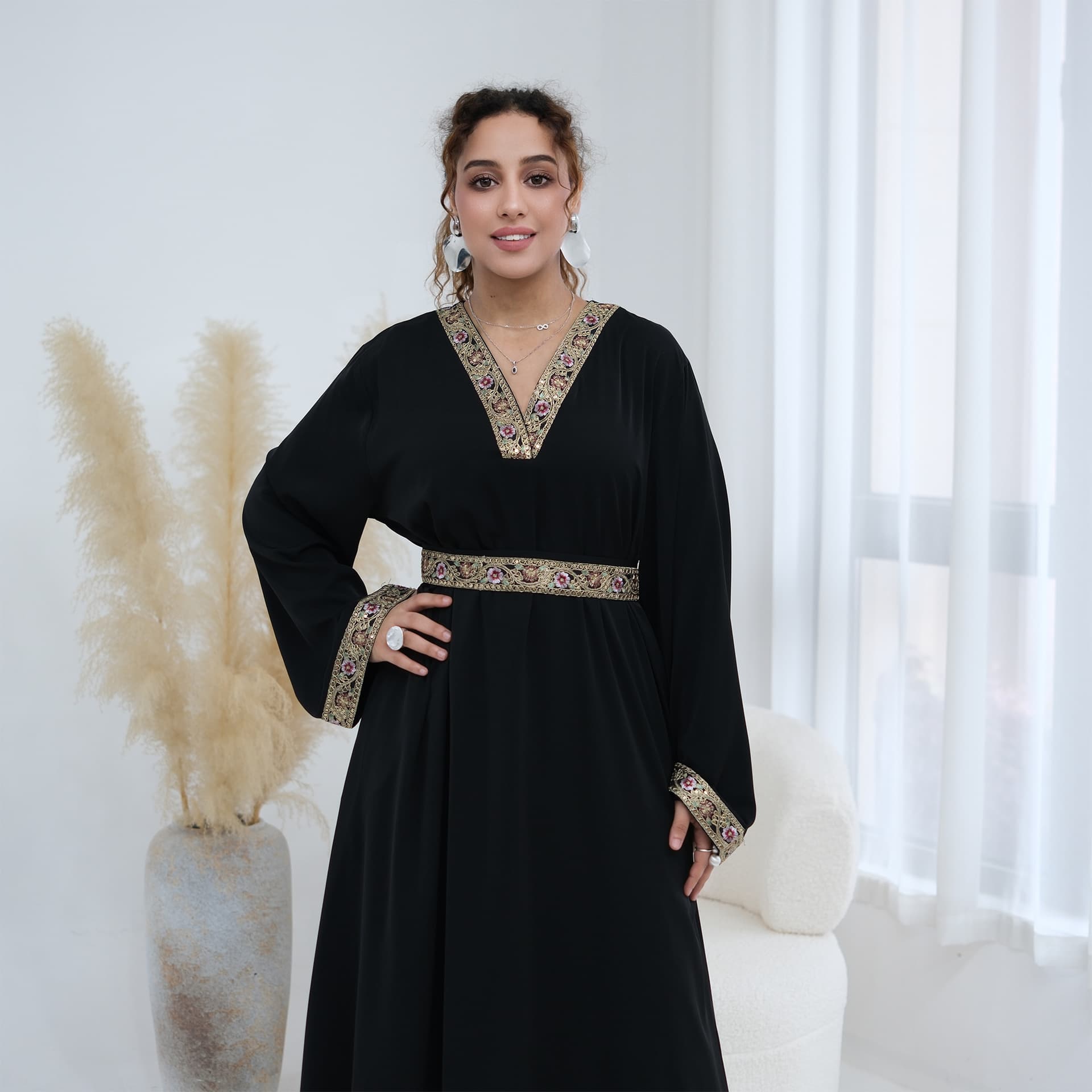 Ai Yirui Real Shot Direct Output, Plus Size V-Neck Lace Embroidery Dress 1302